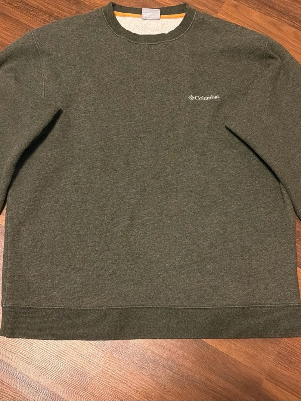 Columbia Olive Green Crewneck Sweatshirt with Small Chest Logo